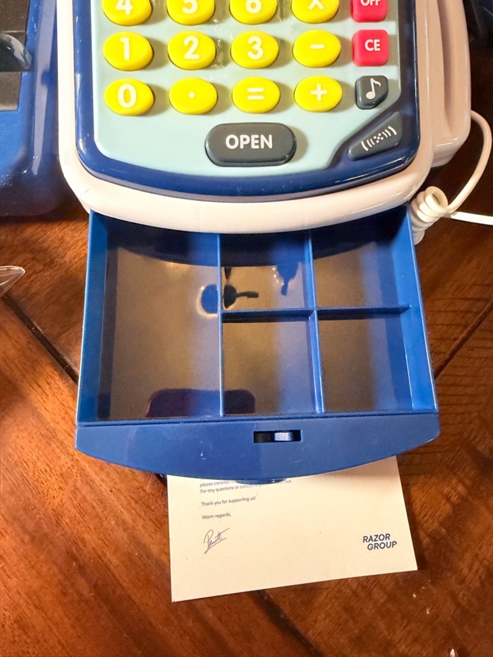 Kids Toy Cash Register in Blue - Picture 4 of 7